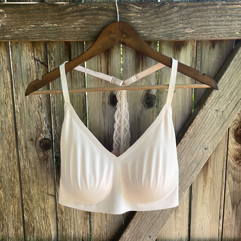 Calvin Klein Size XL Pink Soft Cup Bra